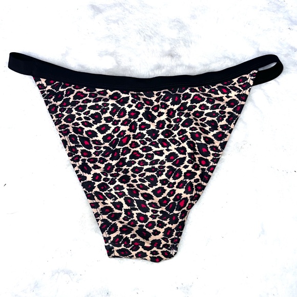 👙 |•SHEKINI•| High Cut Bikini Bottom Size Medium - Picture 2 of 12